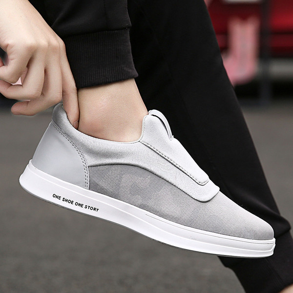 Lameda tallaga kinnituseta meeste tossud