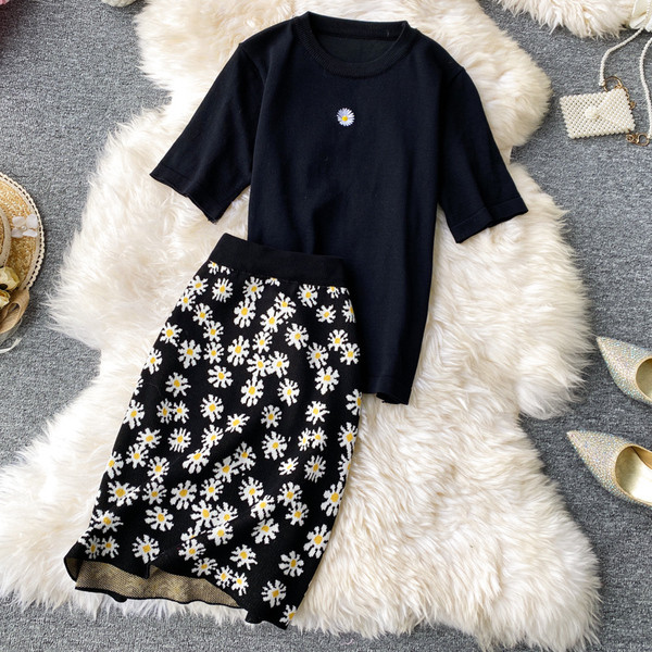 Női alkalmi szoknya és blúz szett