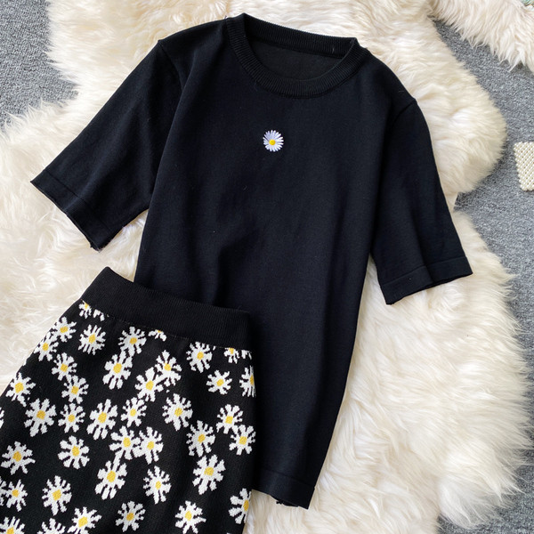 Női alkalmi szoknya és blúz szett