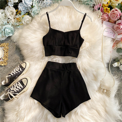 Naiste ajakohane lühikeste ja rinnakate komplekt