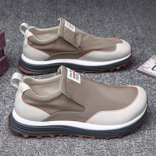 Kinnituseta kõrge tallaga meeste tossud