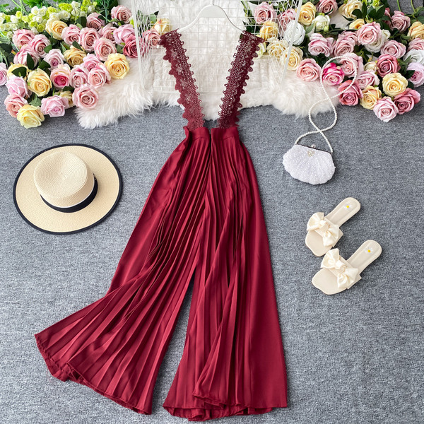 Moderan ženski dugi kombinezon s visokim strukom