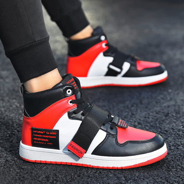 Kéttónusú férfi bőr tornacipő