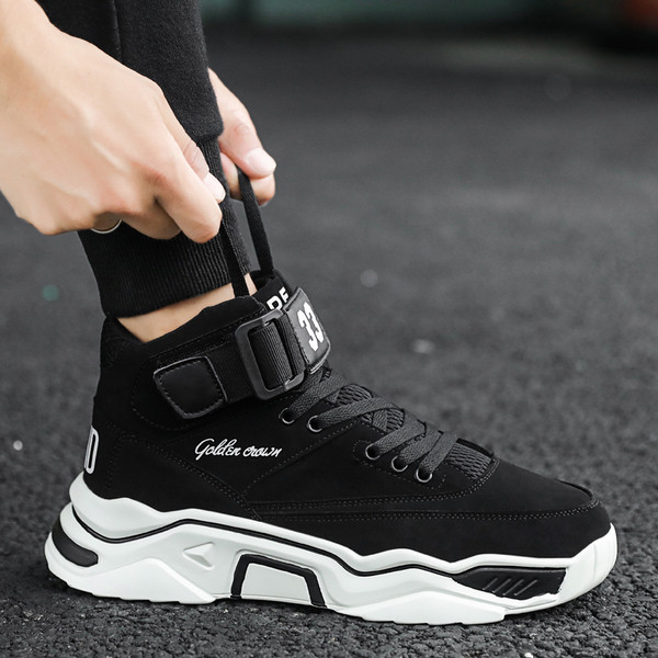 Kareda talla ja kirjaga kõrged meeste tossud