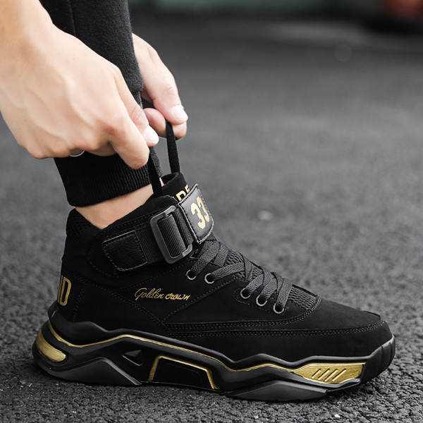 Kareda talla ja kirjaga kõrged meeste tossud