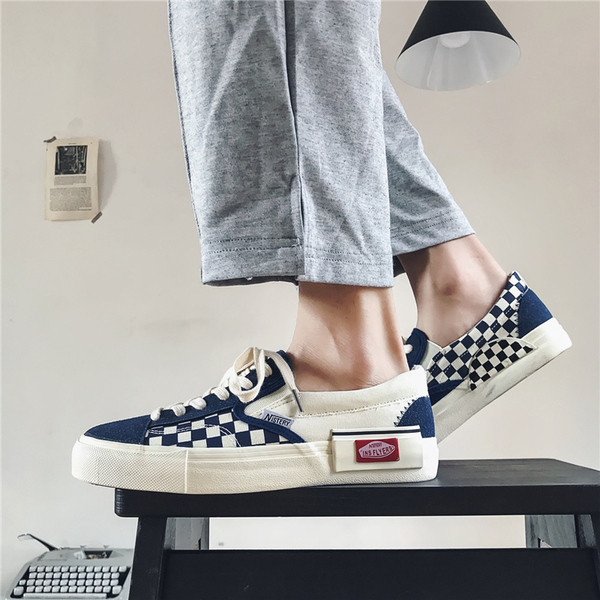 Férfi tornacipő lapos textil talppal