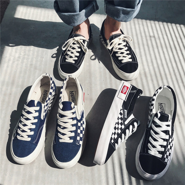 Férfi tornacipő lapos textil talppal