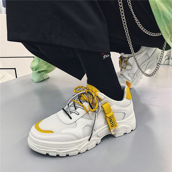 Kareda tallaga meeste vabaaja tossud