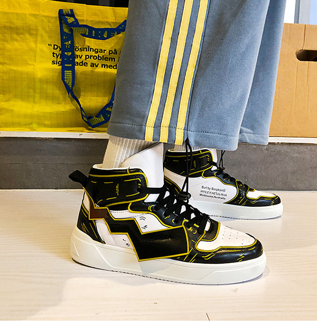 ÚJ Modell férfi tornacipő, lapos talppal öko bőrből