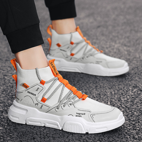 Mugavad paeltega meeste tossud