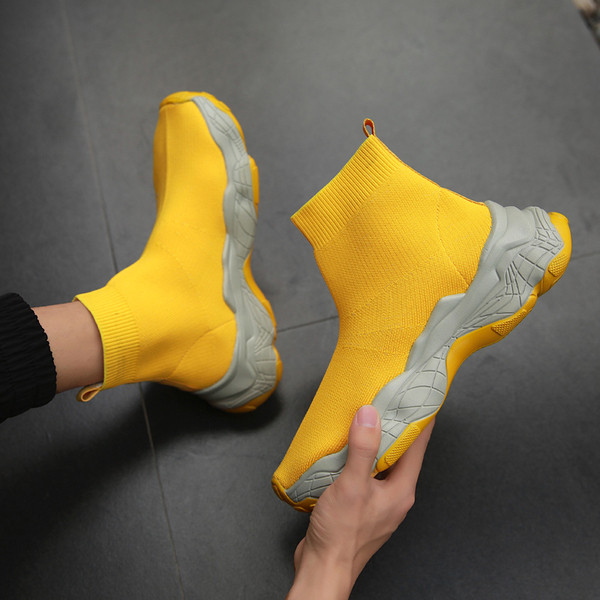 Kareda tallaga vabaaja kinnituseta meeste tossud