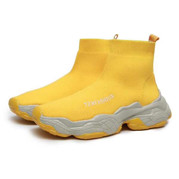 Kareda tallaga vabaaja kinnituseta meeste tossud