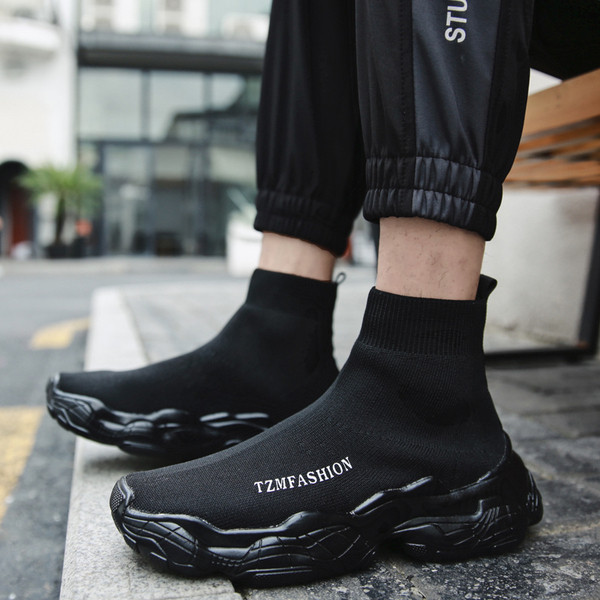 Kareda tallaga vabaaja kinnituseta meeste tossud