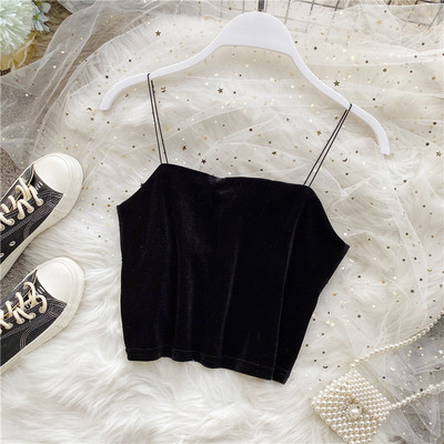 Naiste aktuaalne lühike õhukeste rihmadega topp tavaline mudel