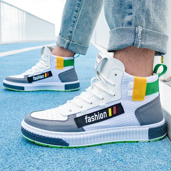 Uus mudel kõrged tossud meestele ökonahast ja kirjadega