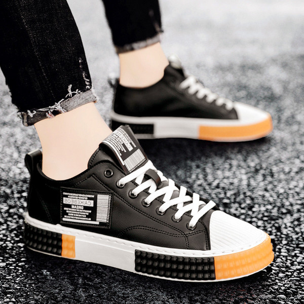 Mustrilise tallaga meeste nahast tossud