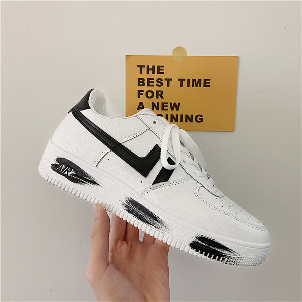 Lameda tallaga nahast meeste tossud