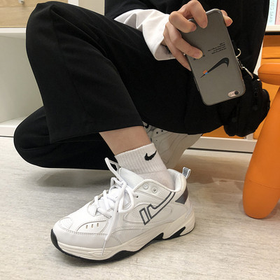 Kareda talla ja paeltega meeste tossud