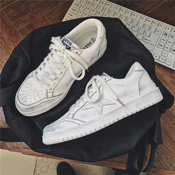 Vabaaja paeltega meeste tossud - kaks mudelit