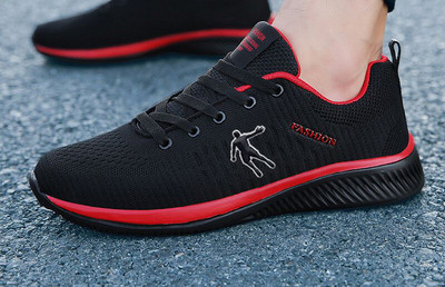 Meeste vabaaja tossud paelte ja võrguga