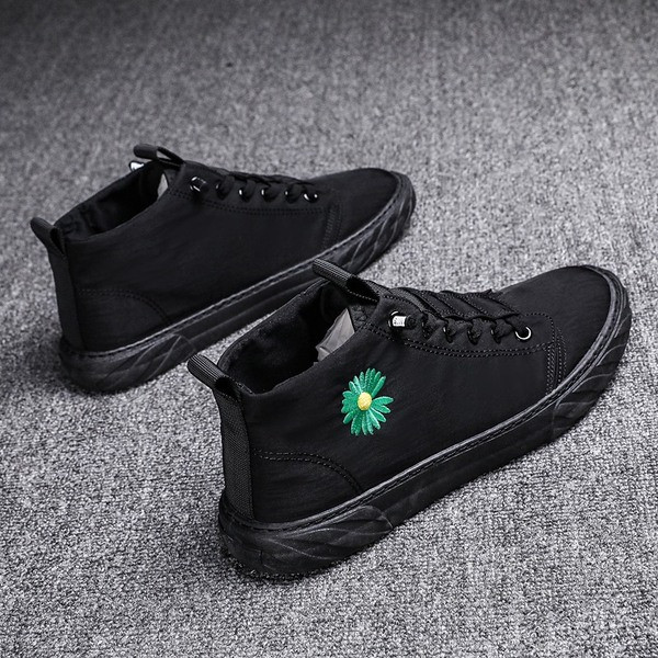 UUS tikandiga ökonahast meeste kõrgete tossude mudel