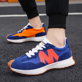 Ανδρικά αθλητικά παπούτσια με επίπεδη σόλα από οικολογικό σουέτ