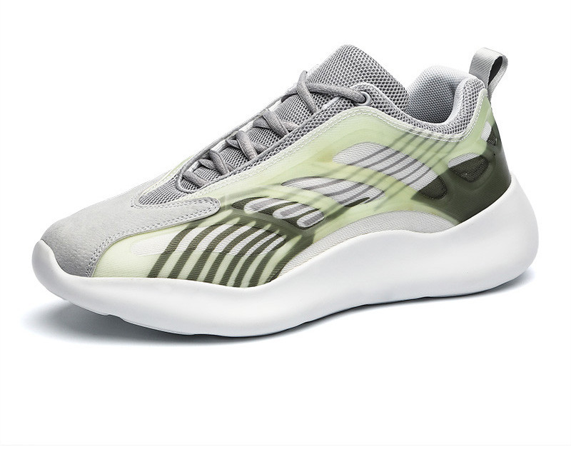 Paksu tallaga vabaaja tossud meestele – tekstiilist