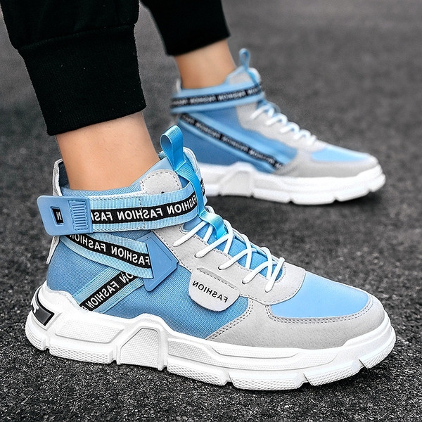 Visoki model muških tenisica na vezice i čičak