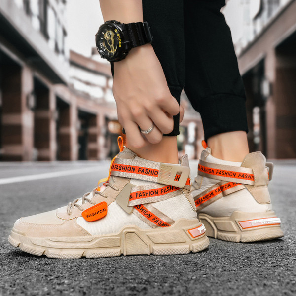 Visoki model muških tenisica na vezice i čičak