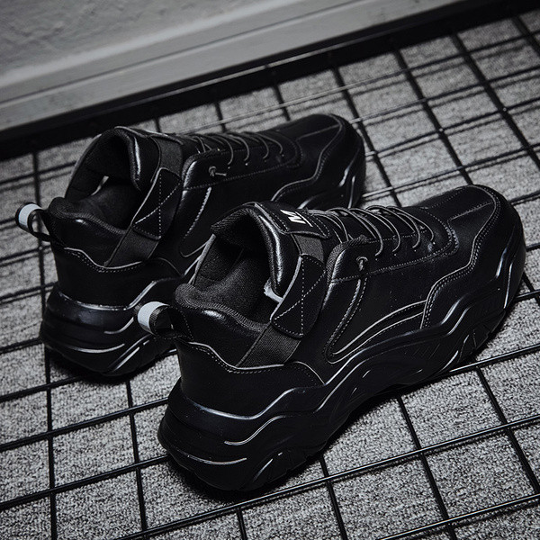 Férfi bőr tornacipő magas talppal