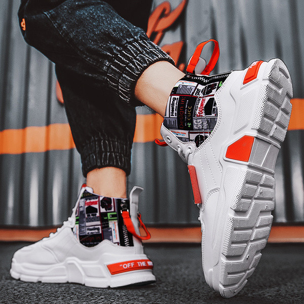 Praegused ökonahast kareda talla ja paeltega meeste tossud