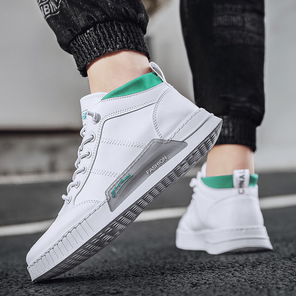 Férfi magas tornacipő ÚJ modell fűzővel és mintával