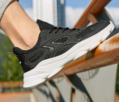 Kareda tallaga vabaaja meeste tossud – uus mudel