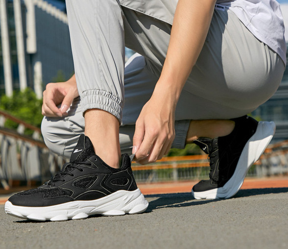 Kareda tallaga vabaaja meeste tossud – uus mudel