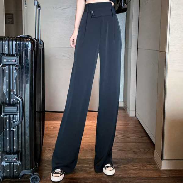 Aktualan široki model ženskih dugih hlača