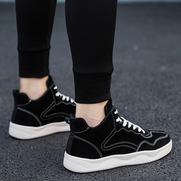 Eko-nahast kõrge mudeliga meeste tossud lameda talla ja paeltega