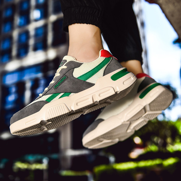 Uus kõrge talla ja kirjaga meeste sporttossude mudel