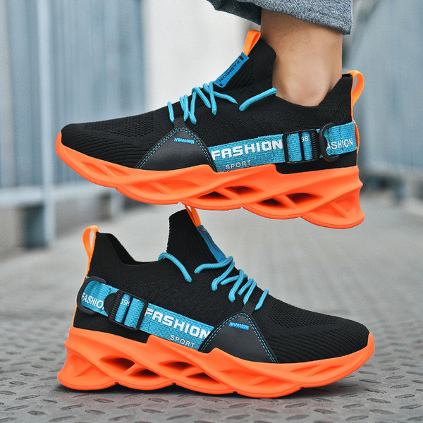 Moderne muške tenisice - s vezicama i grubim potplatom