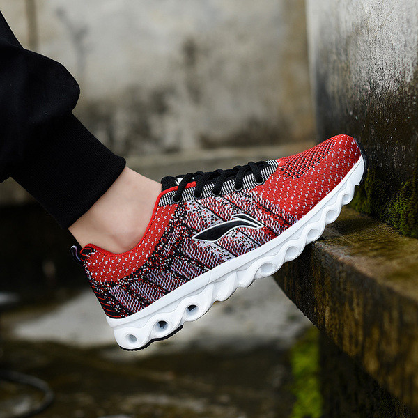 Férfi hétköznapi tornacipő textilből - két modell