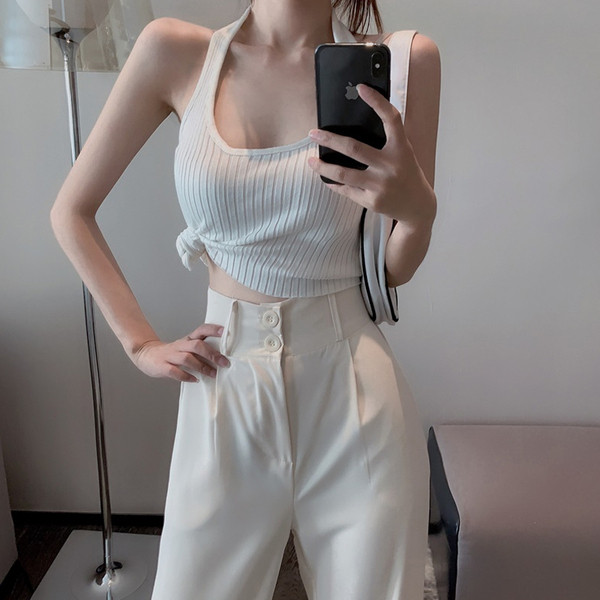 Stílusos női nadrág magas derékkal, letisztult modell