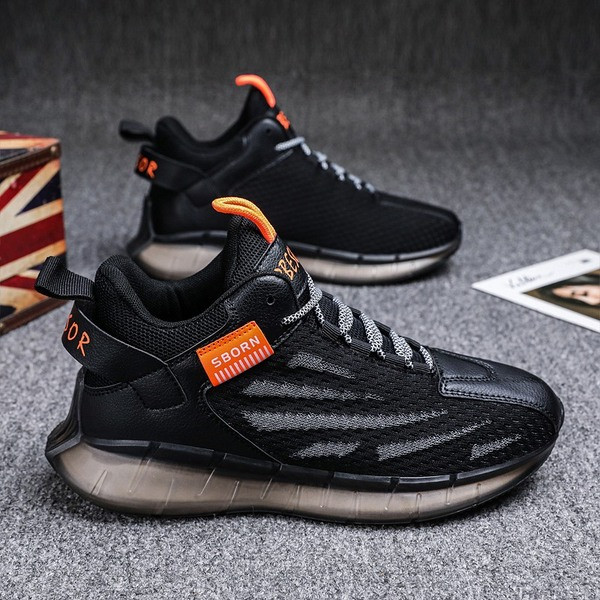 Värvilise talla ja paeltega meeste tekstiilist tossud