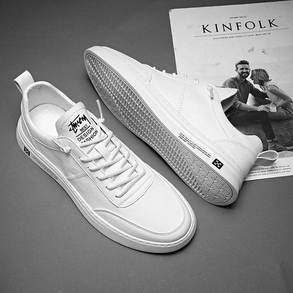 Novi model muških kožnih patika sa vezicama