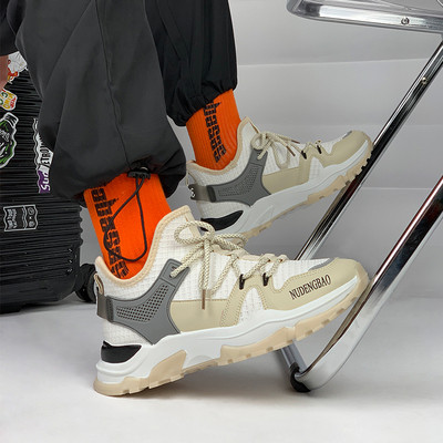 Kareda talla ja kirjaga sporditossud