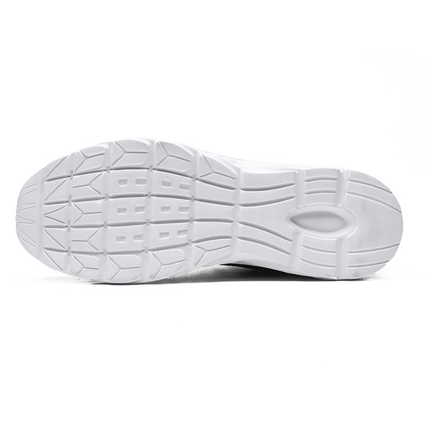 Légáteresztő férfi tornacipő emblémával és nyakkendővel