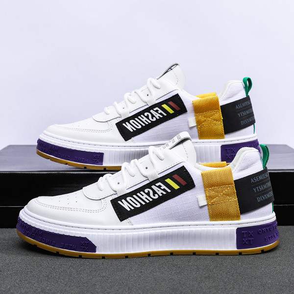 Alkalmi férfi tornacipő öko bőrből és textilből készült feliratokkal