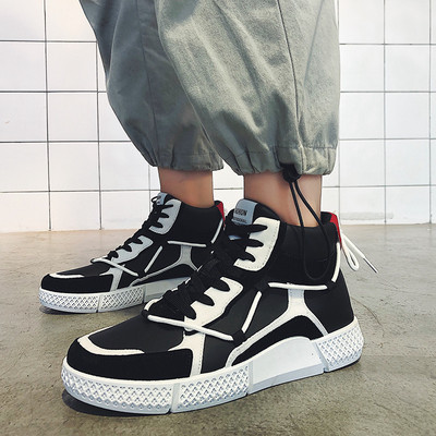 Ανδρικά φθινοπωρινά αθλητικά παπούτσια με επίπεδη σόλα και κορδόνια