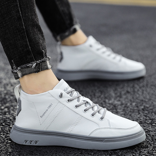 Visoki model muških tenisica od eko kože i pertli