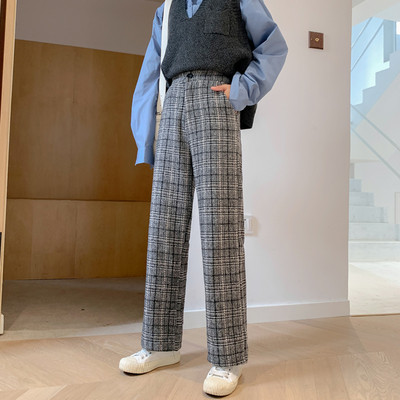 Naiste vabaaja ruuduline püksid sirge mudel