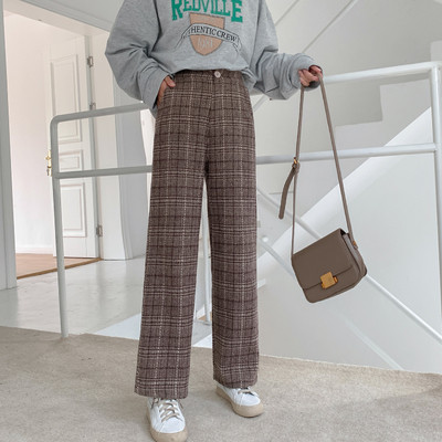 Naiste vabaaja ruuduline püksid sirge mudel