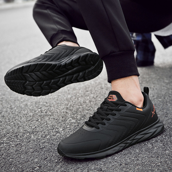 Lameda tallaga vabaaja meeste tossud - mitu mudelit